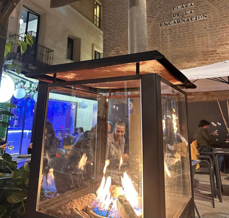 Suites Las Setas & Bicicletas Electricas Gratis Sevilla Kültér fotó